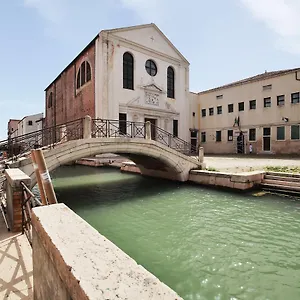 Ca'biennale 2 , Venezia Italia