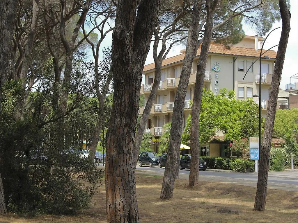 Hotel Parco Dei Pini - 100Mt Dal Mare Follonica Włochy